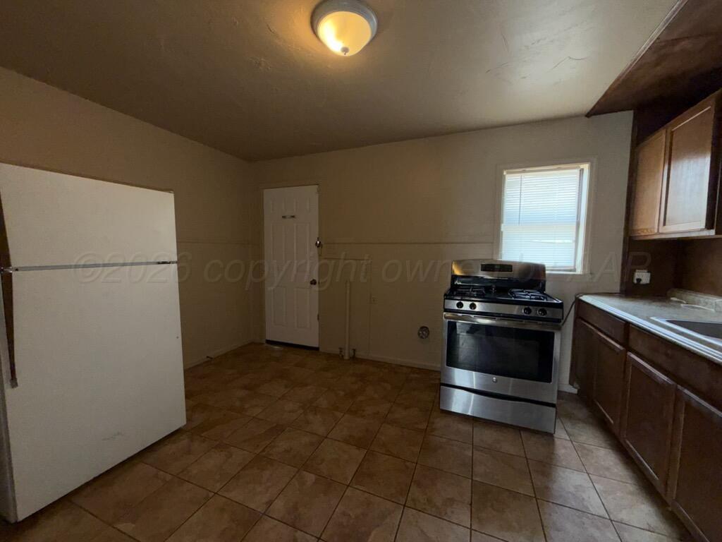 4012 Sw 6th Avenue Property Photo 4