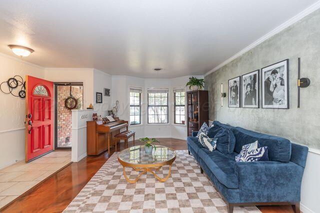 7104 Dreyfuss Road Property Photo 7