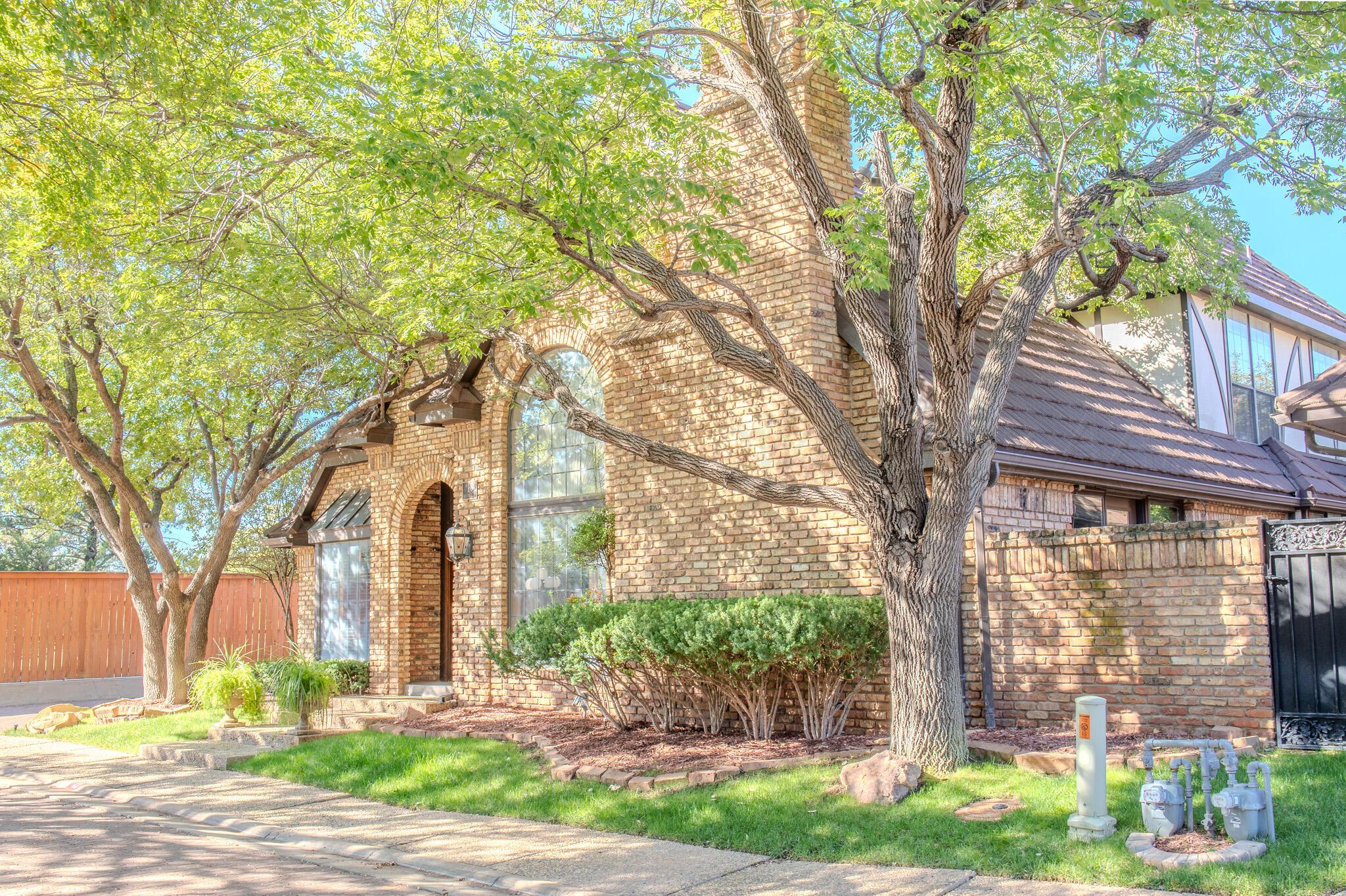 13 Quadrille Street Property Photo 2