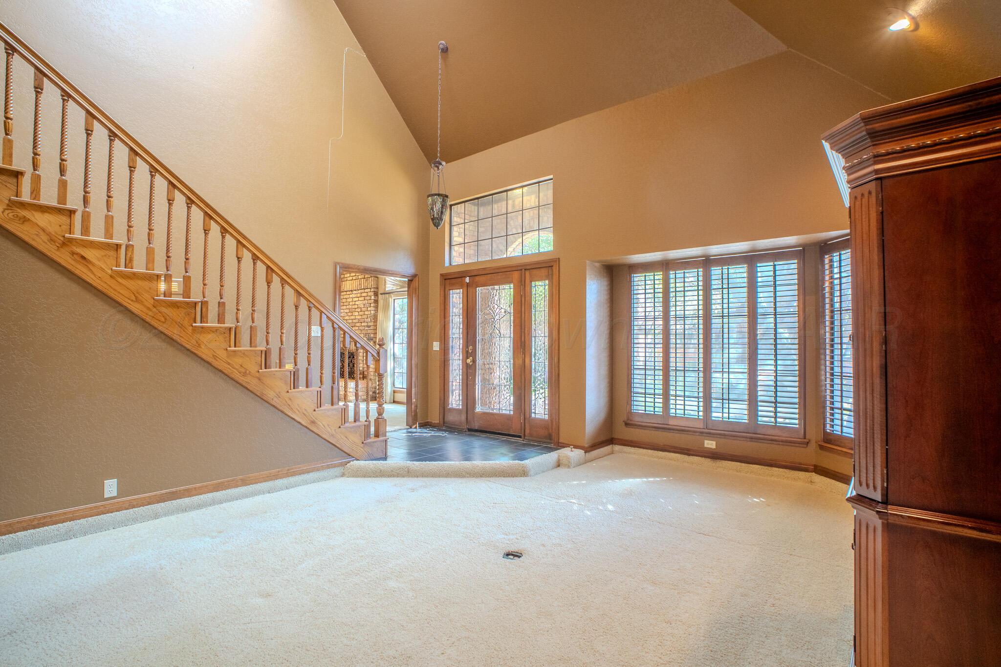 13 Quadrille Street Property Photo 4