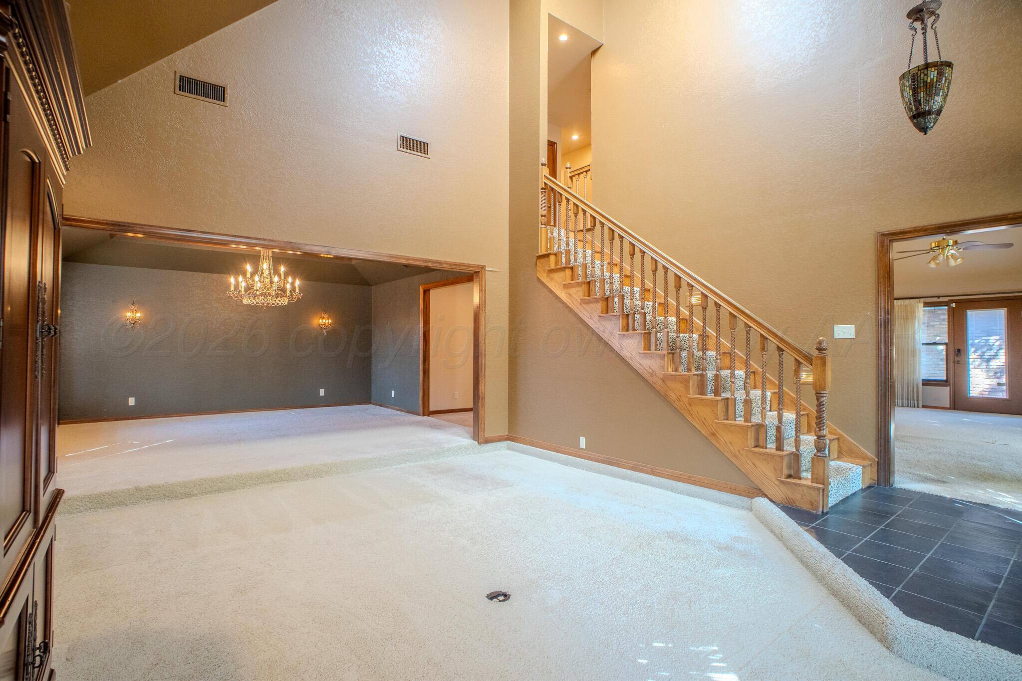13 Quadrille Street Property Photo 5