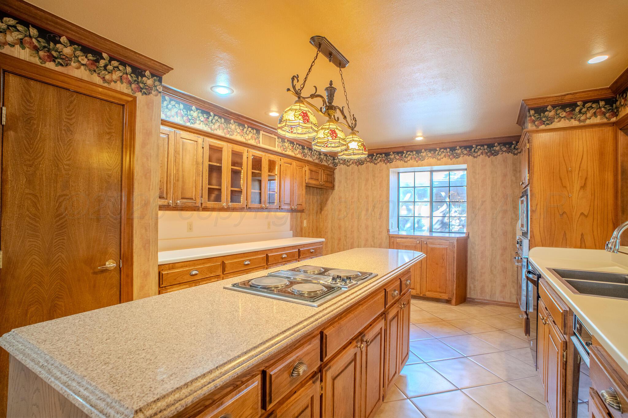13 Quadrille Street Property Photo 11