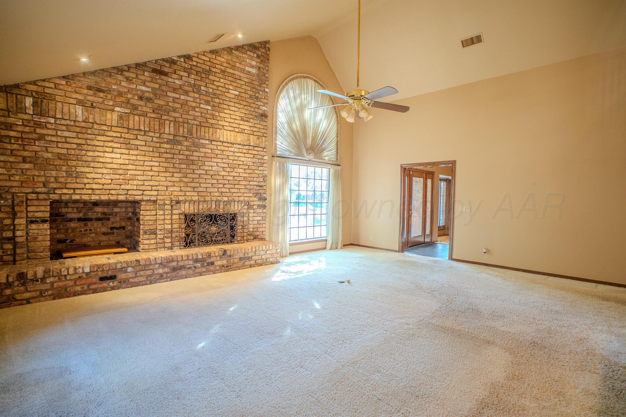 13 Quadrille Street Property Photo 15