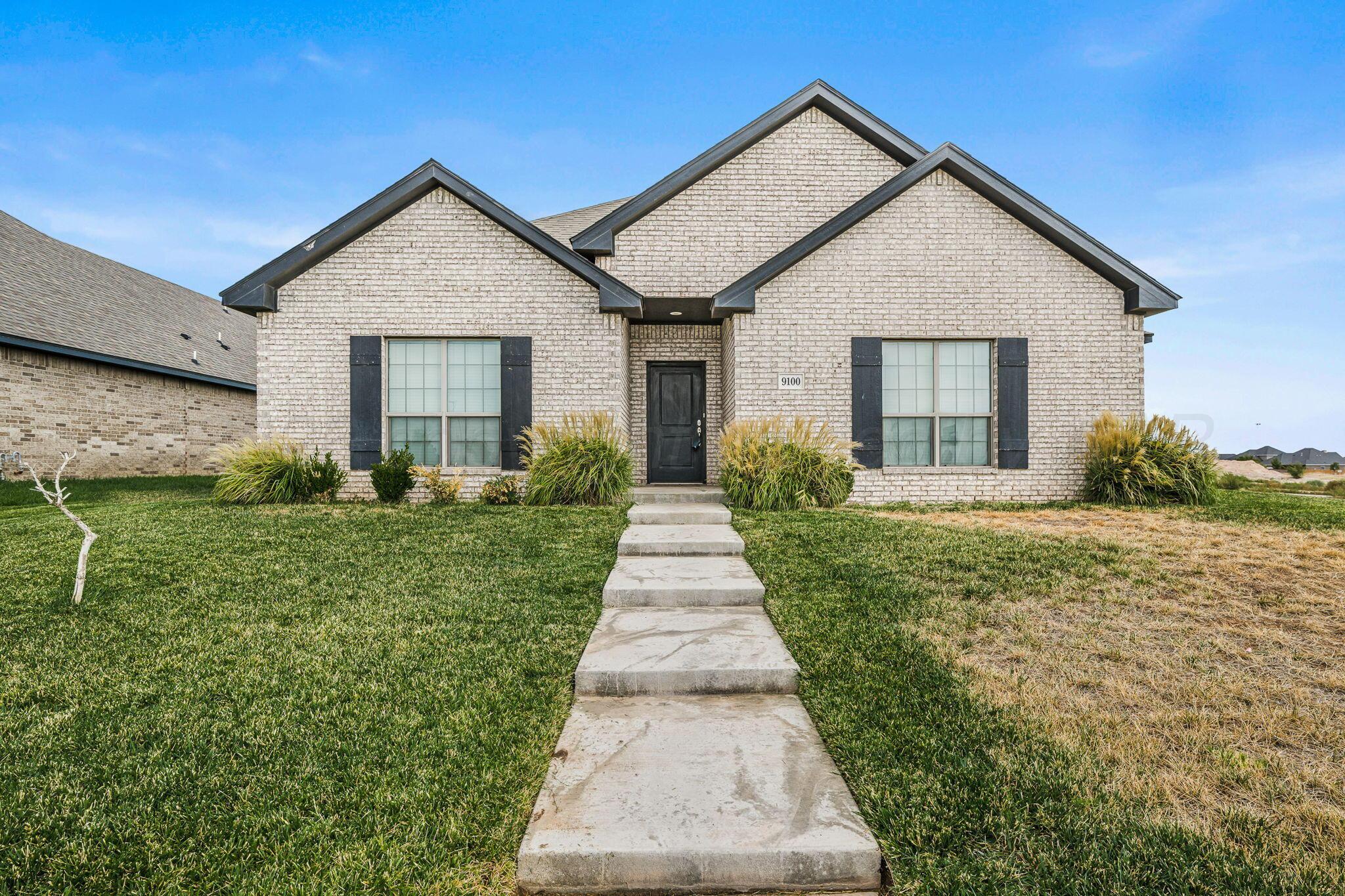 9100 JACK PAYNE Drive Property Photo 1