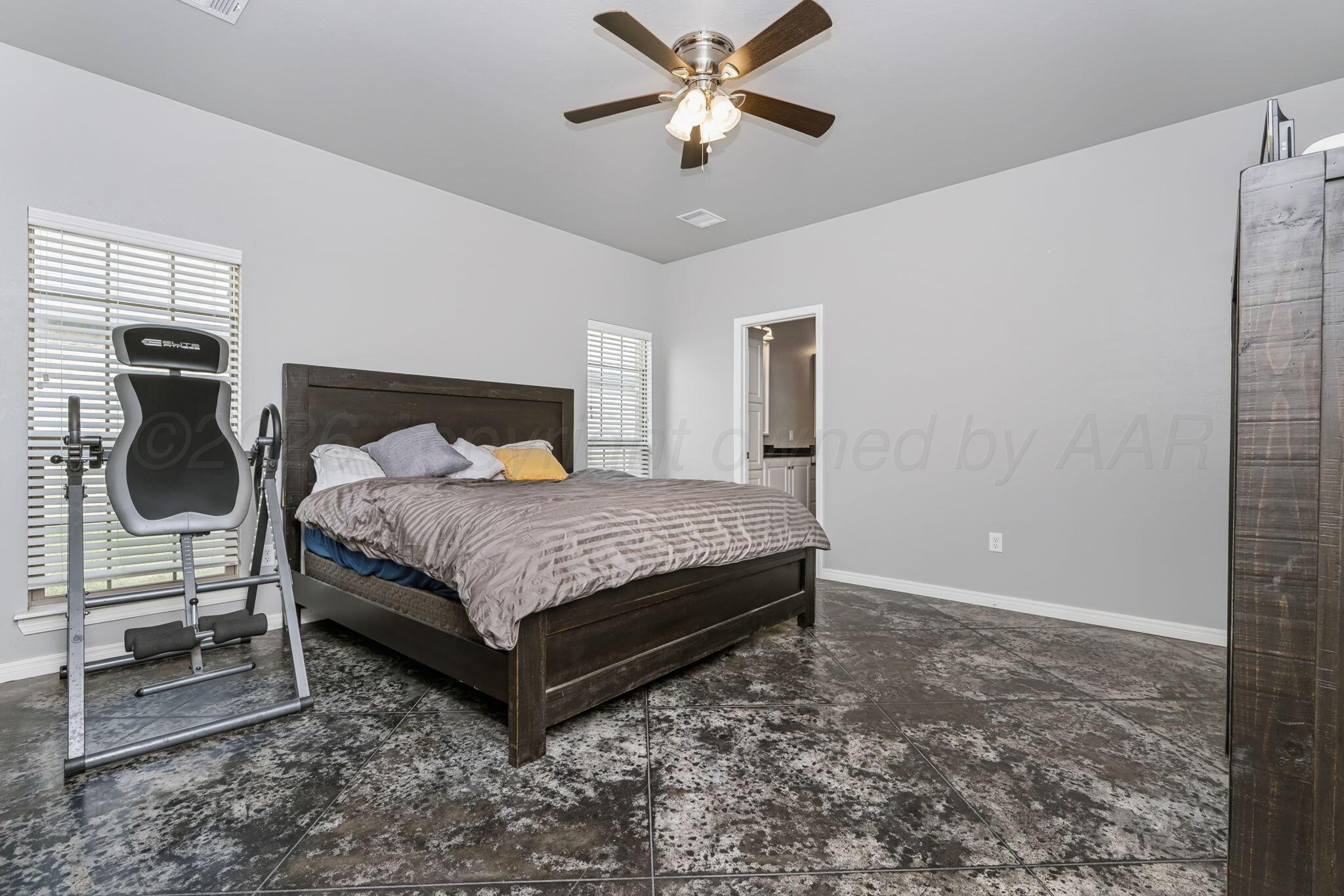 9100 Jack Payne Drive Property Photo 10