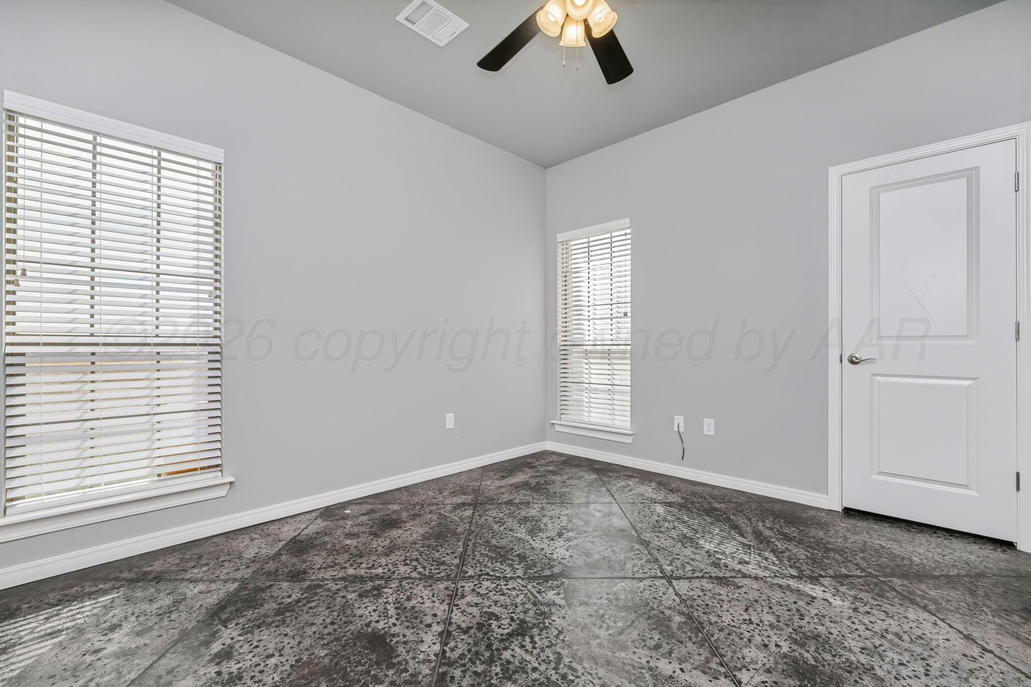 9100 Jack Payne Drive Property Photo 16