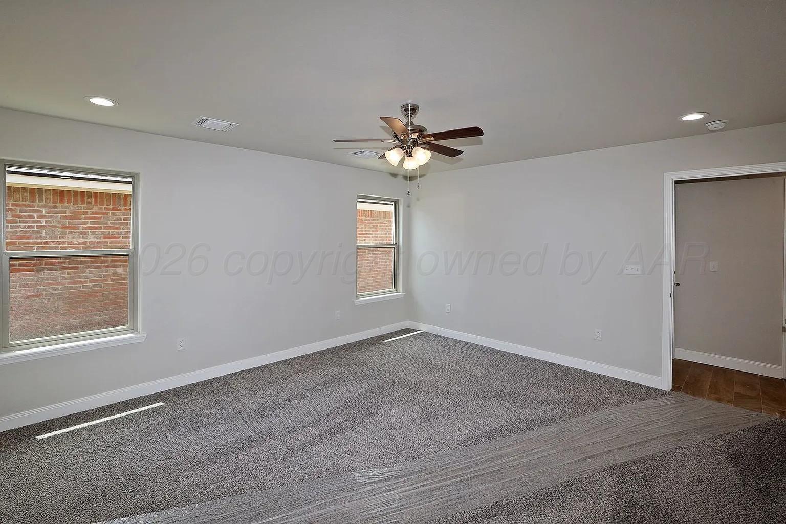 7605 Woodford Avenue Property Photo 7