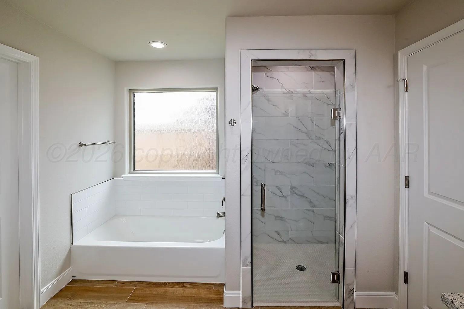 7605 Woodford Avenue Property Photo 9