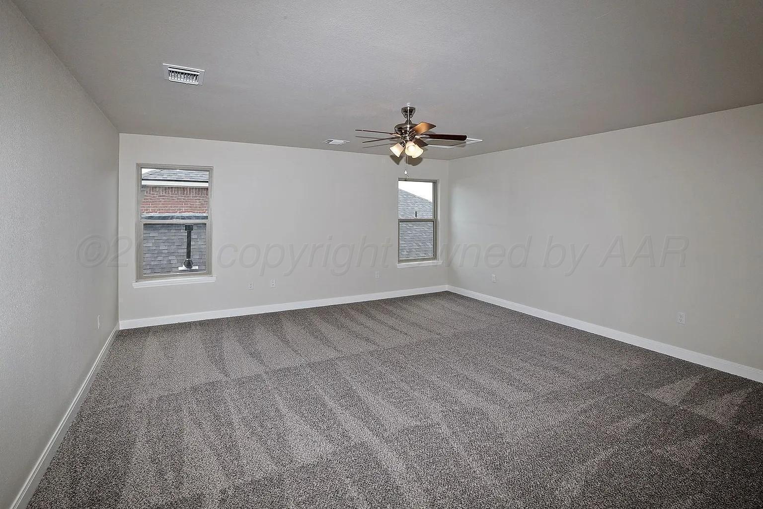7605 Woodford Avenue Property Photo 14