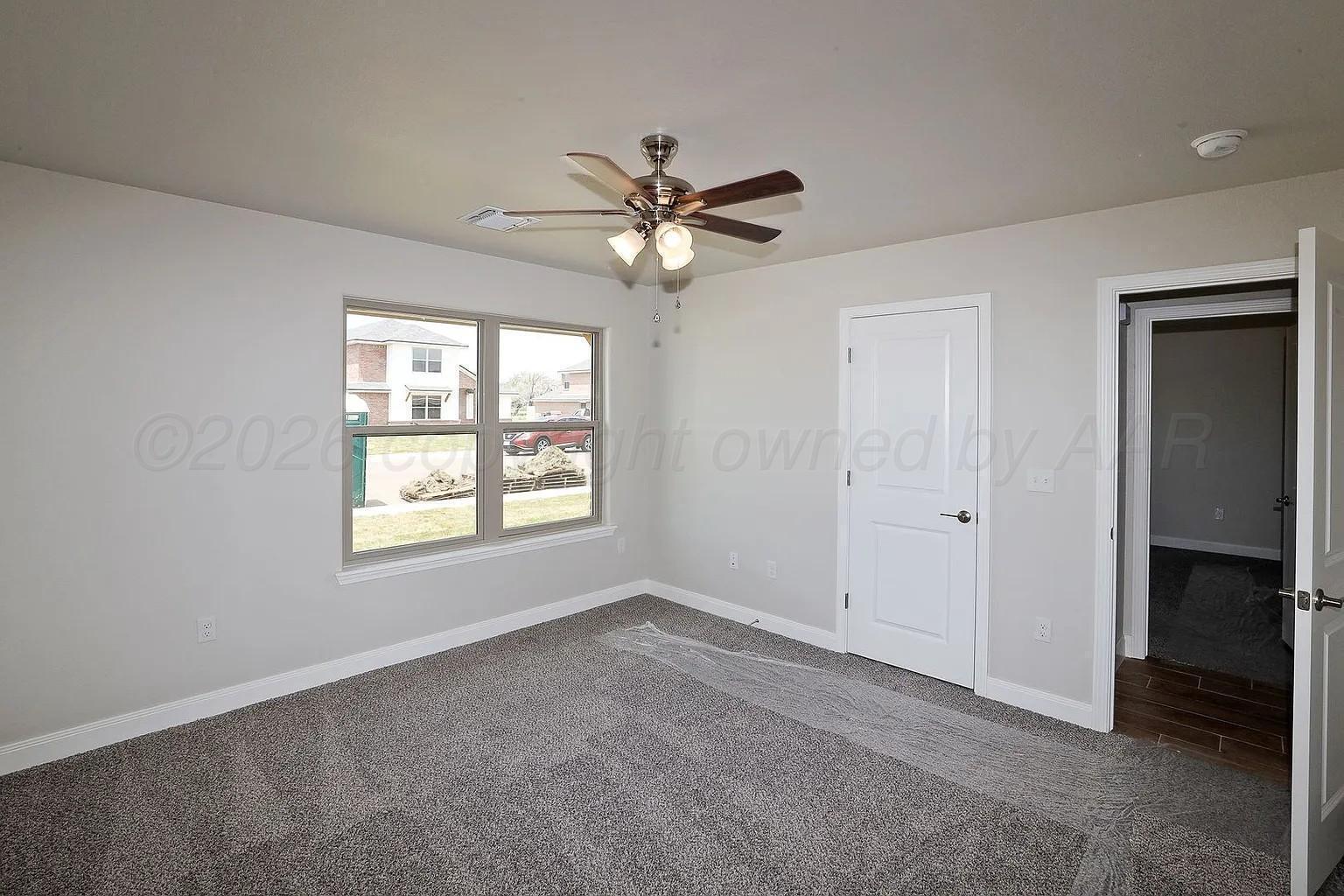 7605 Woodford Avenue Property Photo 17