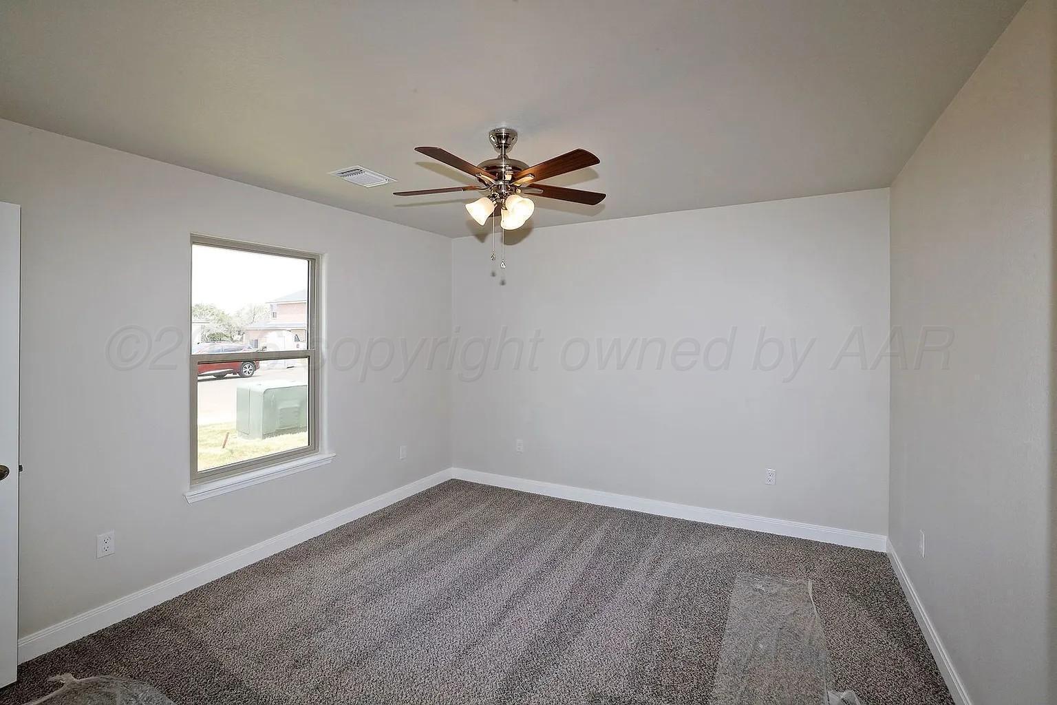 7605 Woodford Avenue Property Photo 18