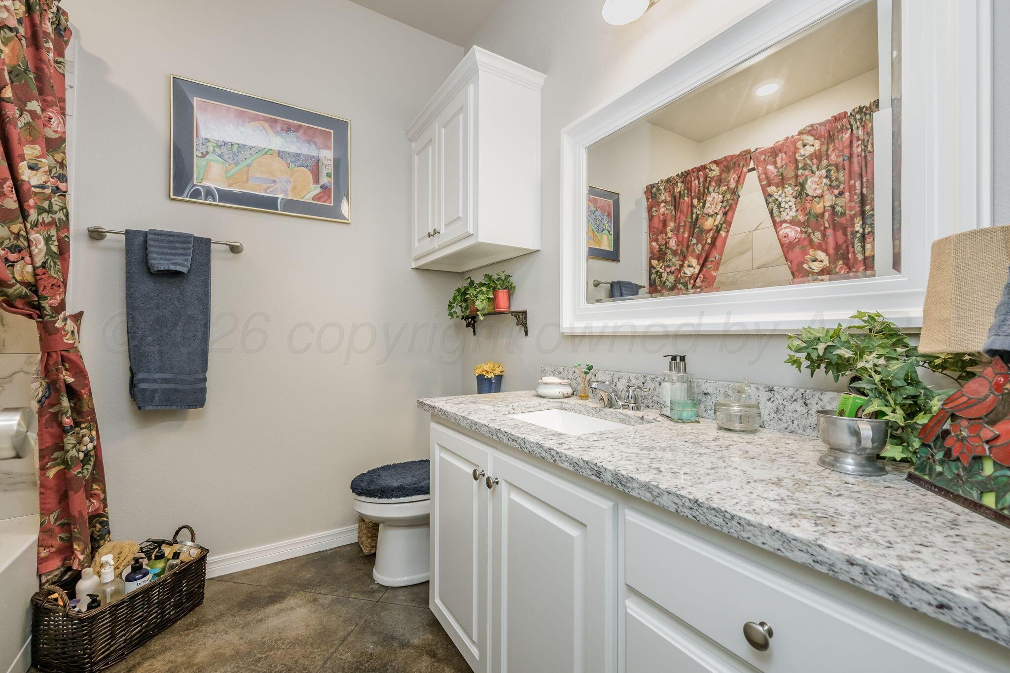 4504 Richardson Road Property Photo 12