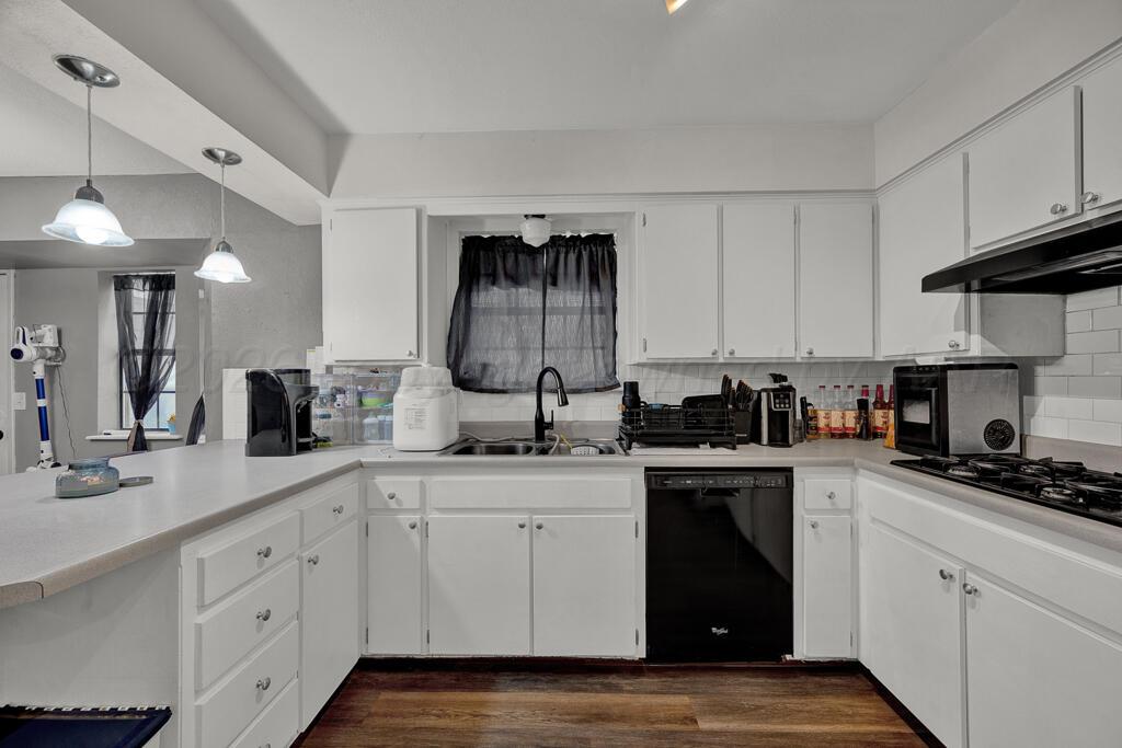5304 Hillside Road Property Photo 13