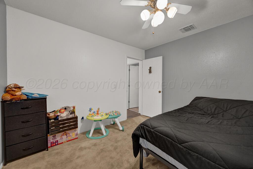 5304 Hillside Road Property Photo 16