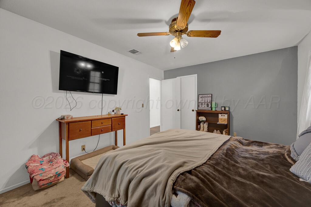 5304 Hillside Road Property Photo 18