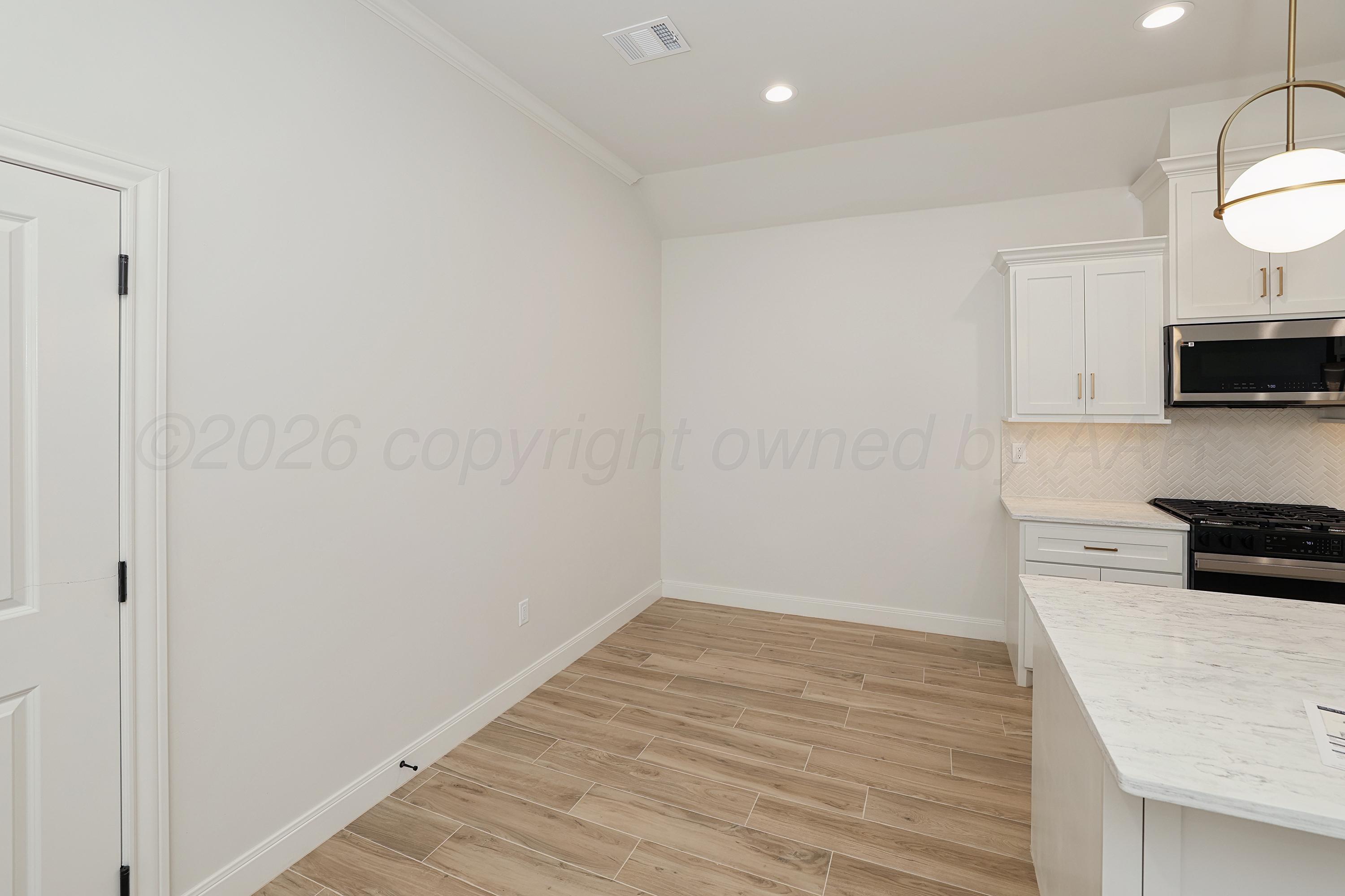 1203 Rosenda Lane Property Photo 6
