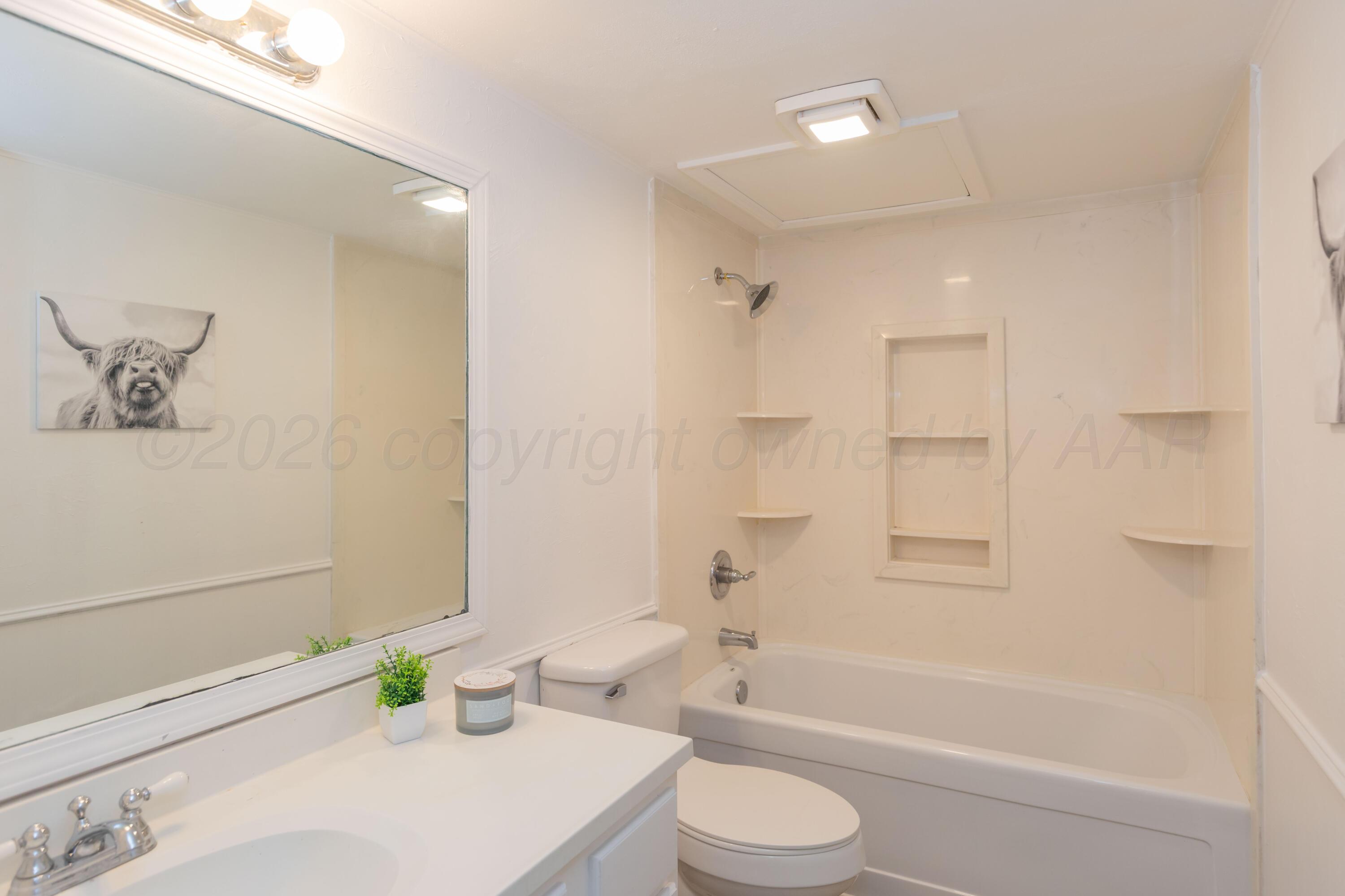 6925 Hurst Street Property Photo 16