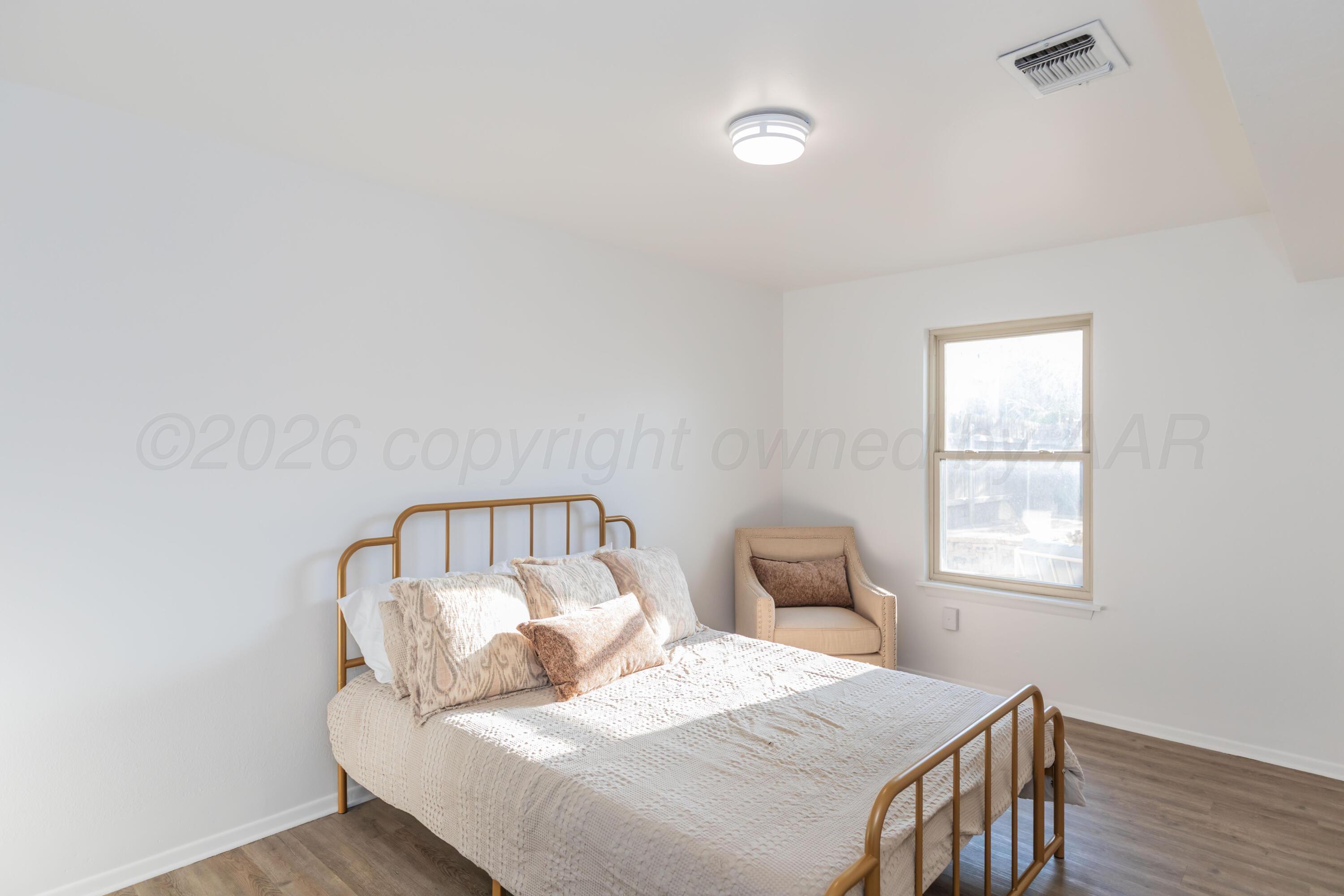6925 Hurst Street Property Photo 17