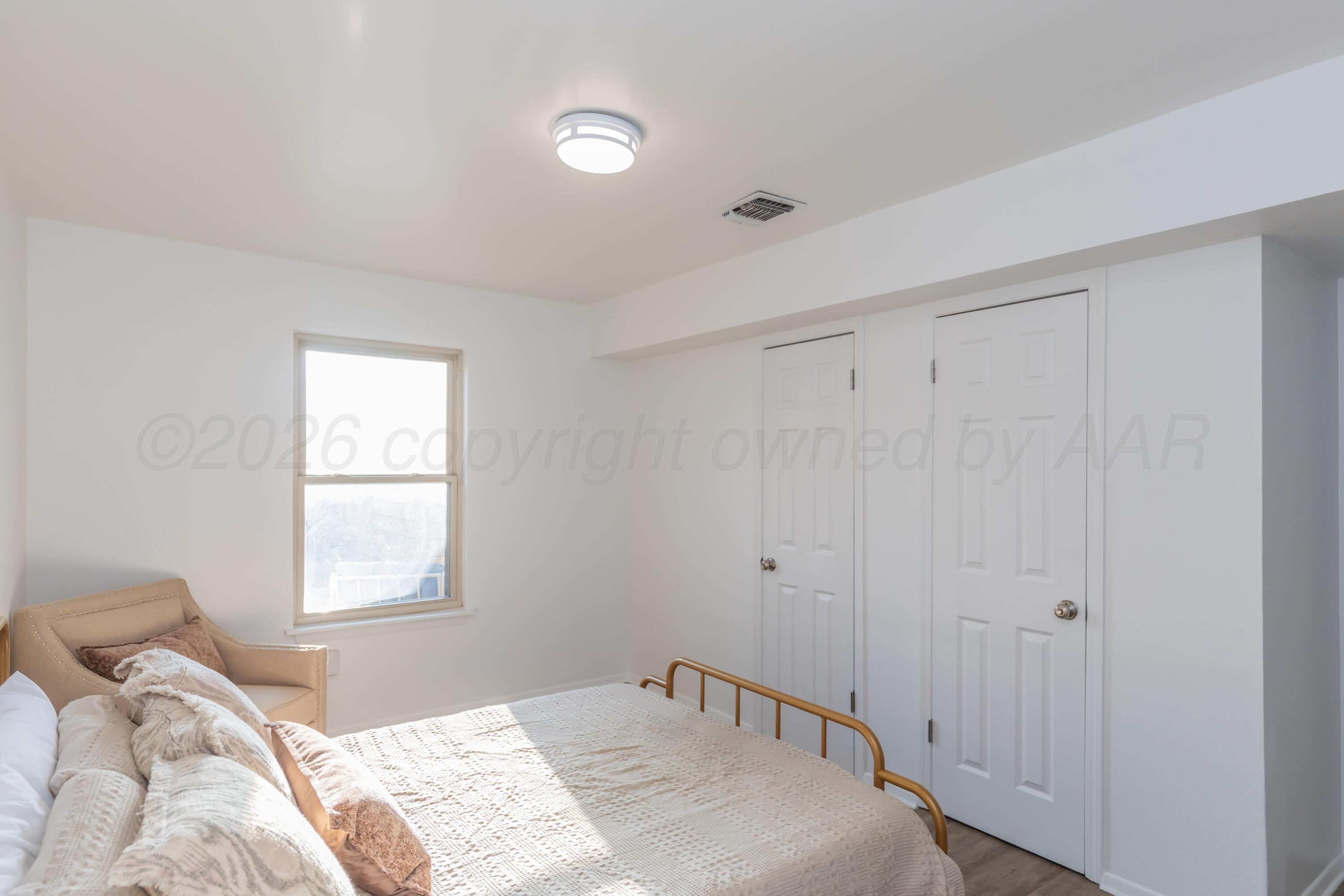 6925 Hurst Street Property Photo 20