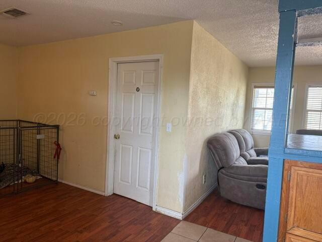 1145 W Seneca Lane Property Photo 8