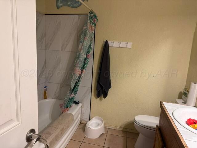 1145 W Seneca Lane Property Photo 9