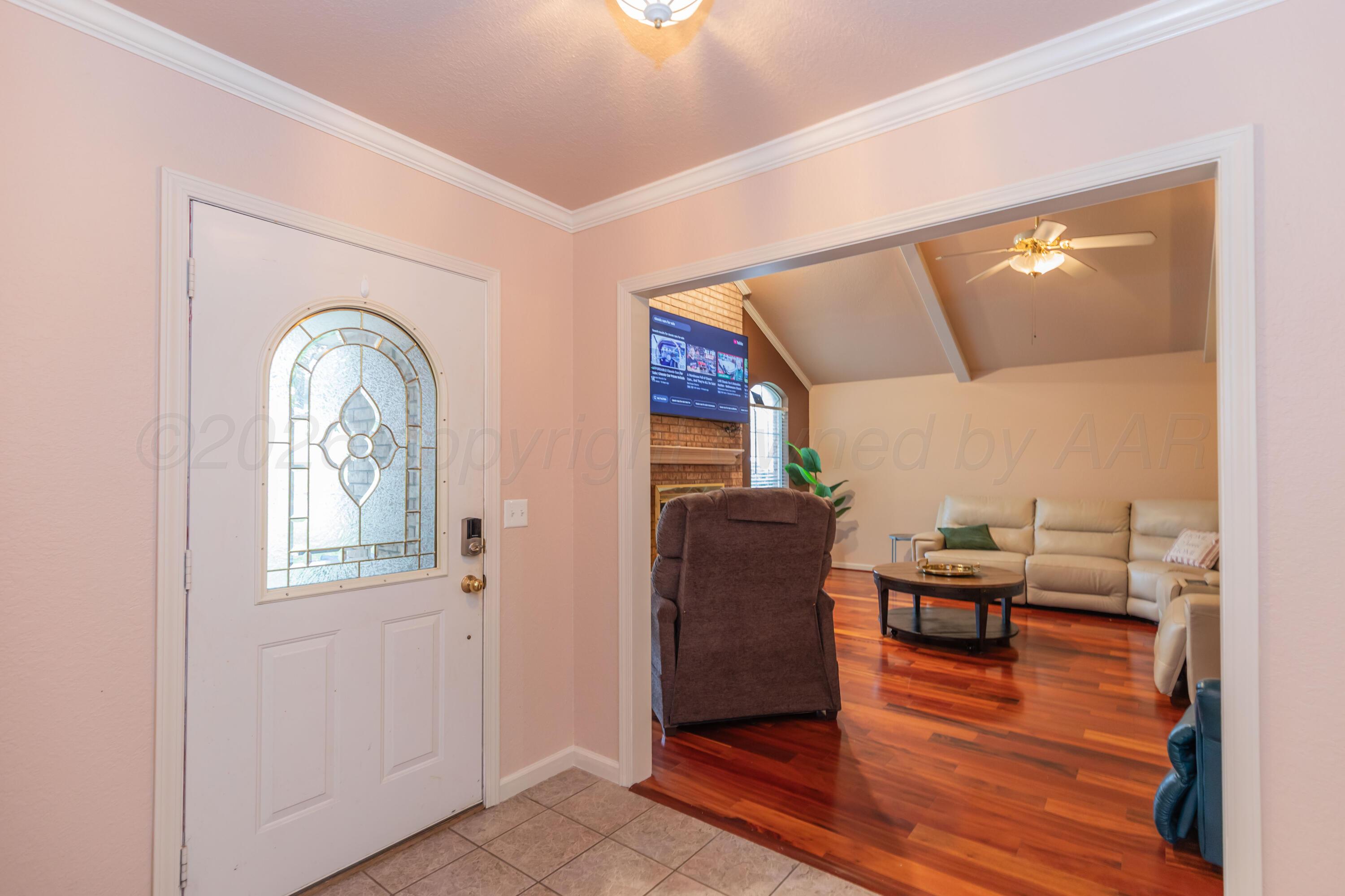 7101 Smoketree Drive Property Photo 3