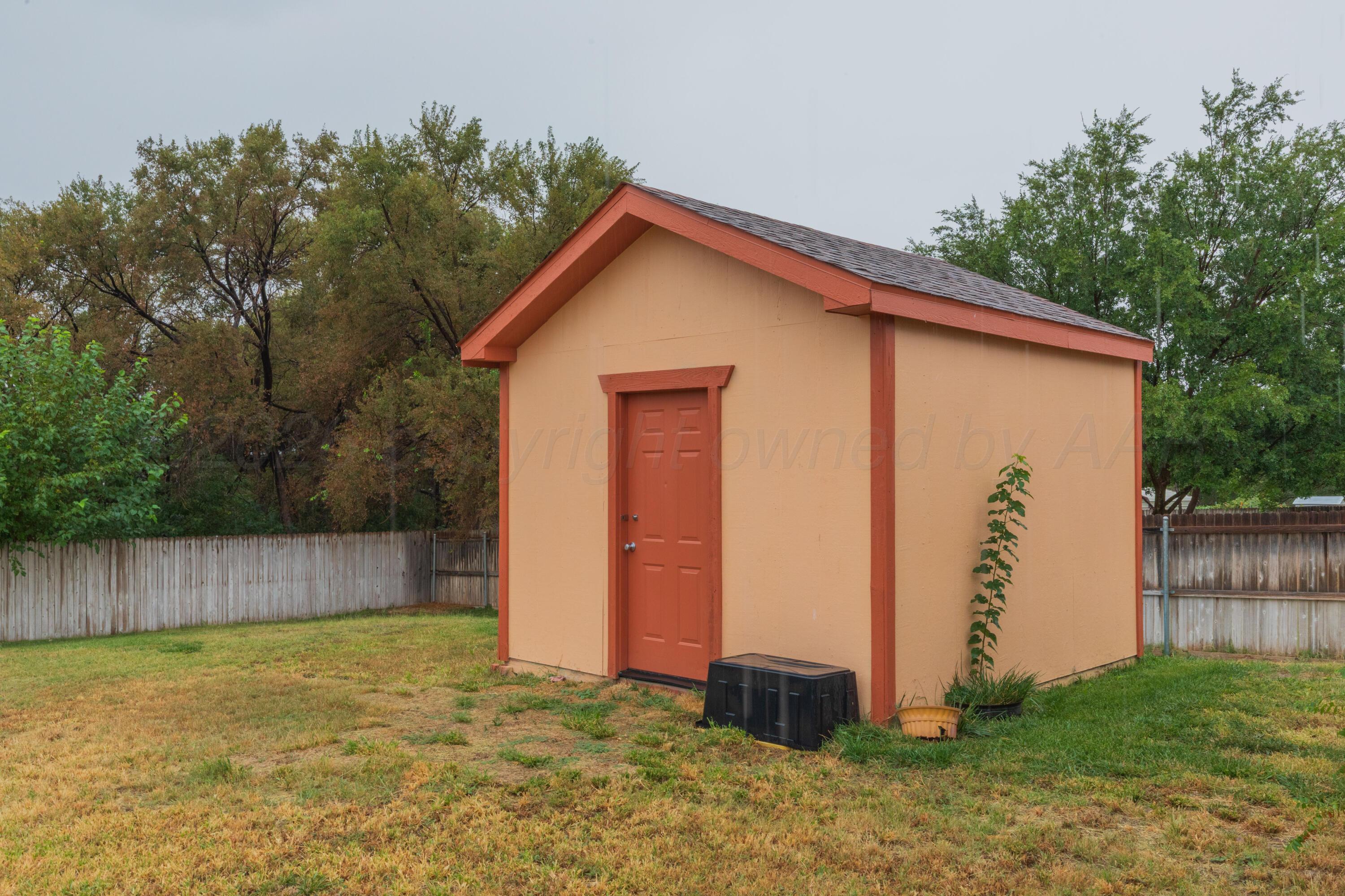 7101 Smoketree Drive Property Photo 29
