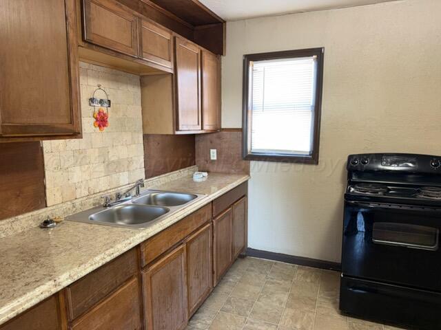 509 S Independence Street Property Photo 3