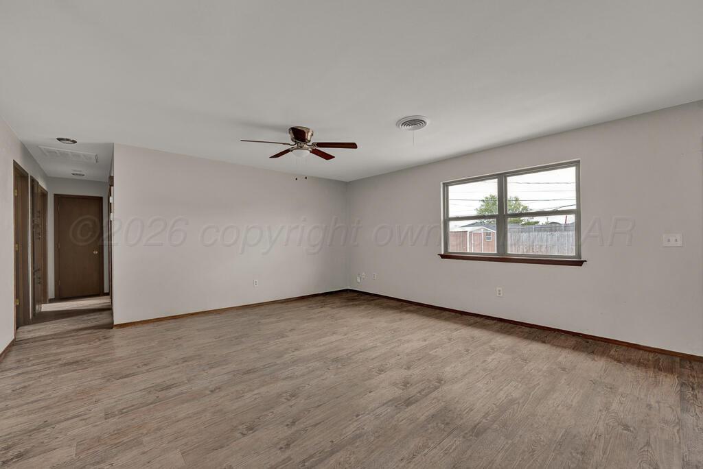 2616 16th Avenue Property Photo 2