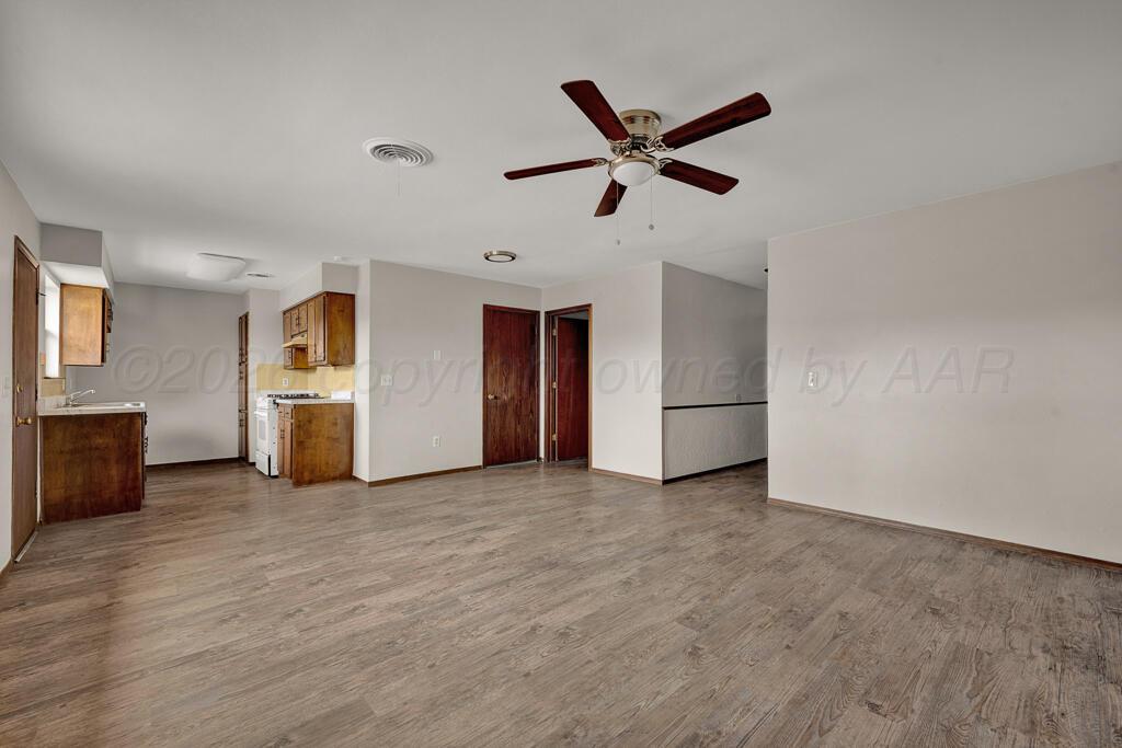 2616 16th Avenue Property Photo 3