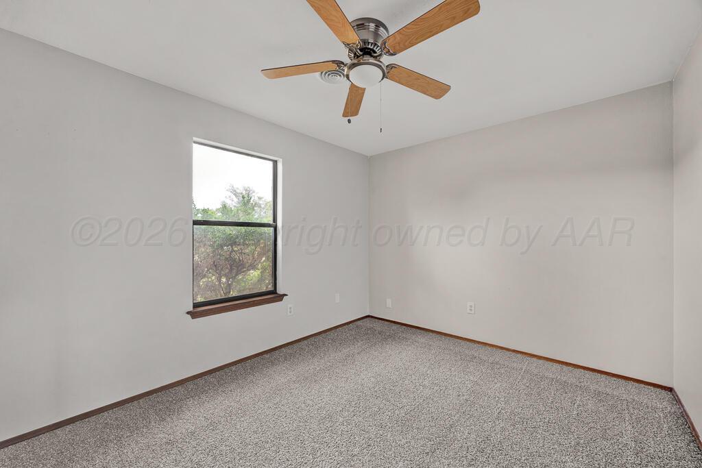 2616 16th Avenue Property Photo 7