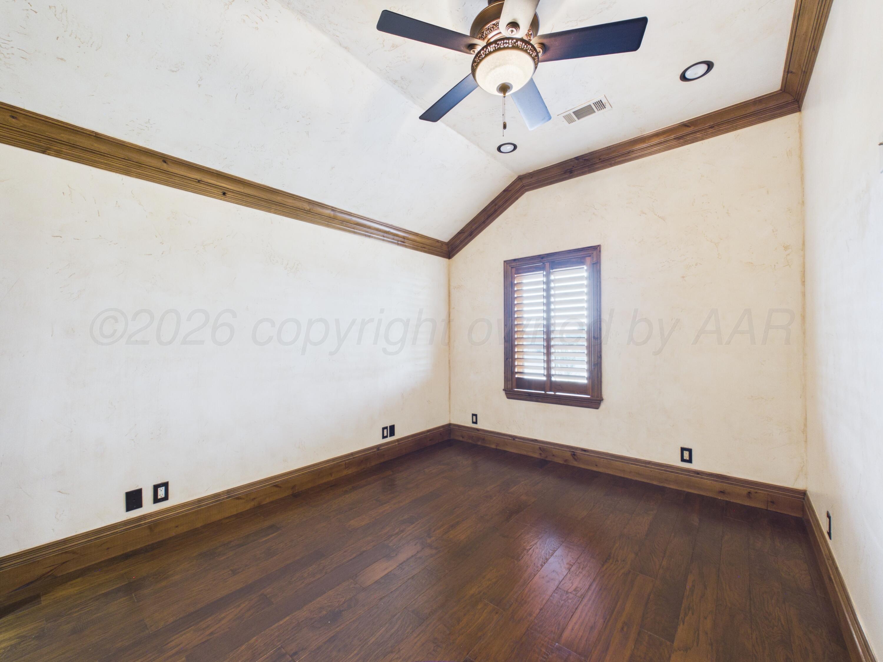 9810 Ashton Road Property Photo 34