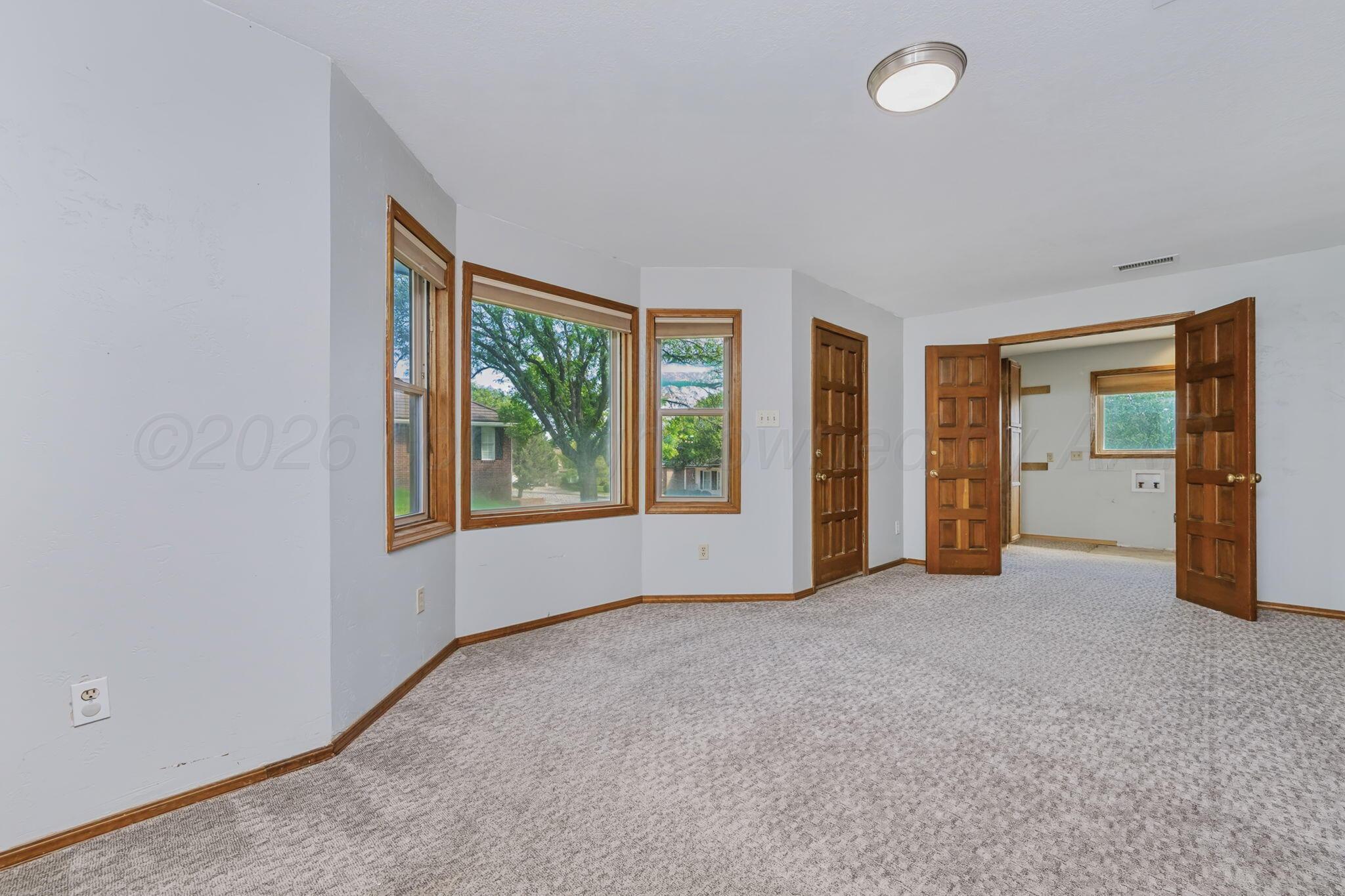 10 Didrickson Lane Property Photo 14
