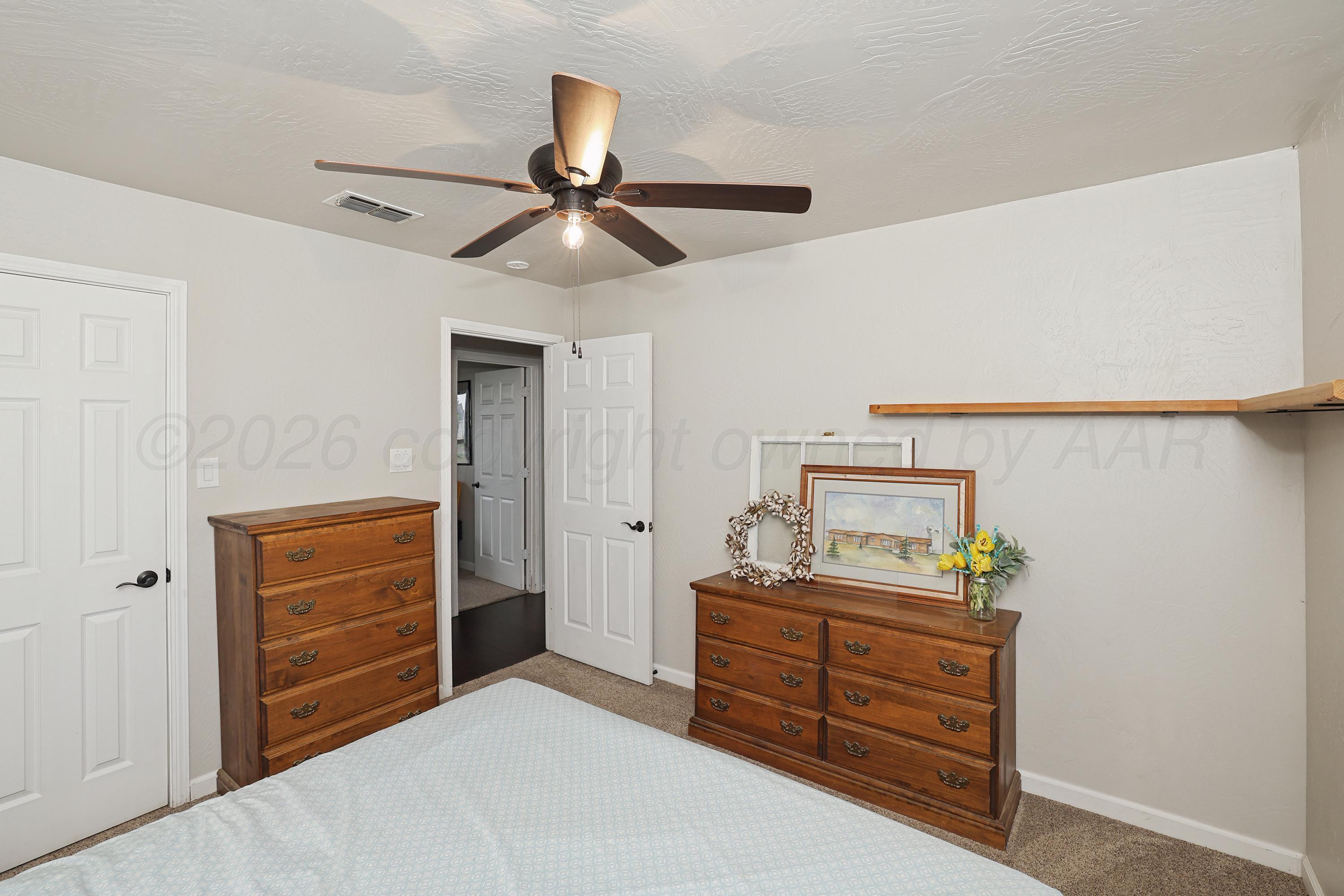 10100 Braden Drive Property Photo 14