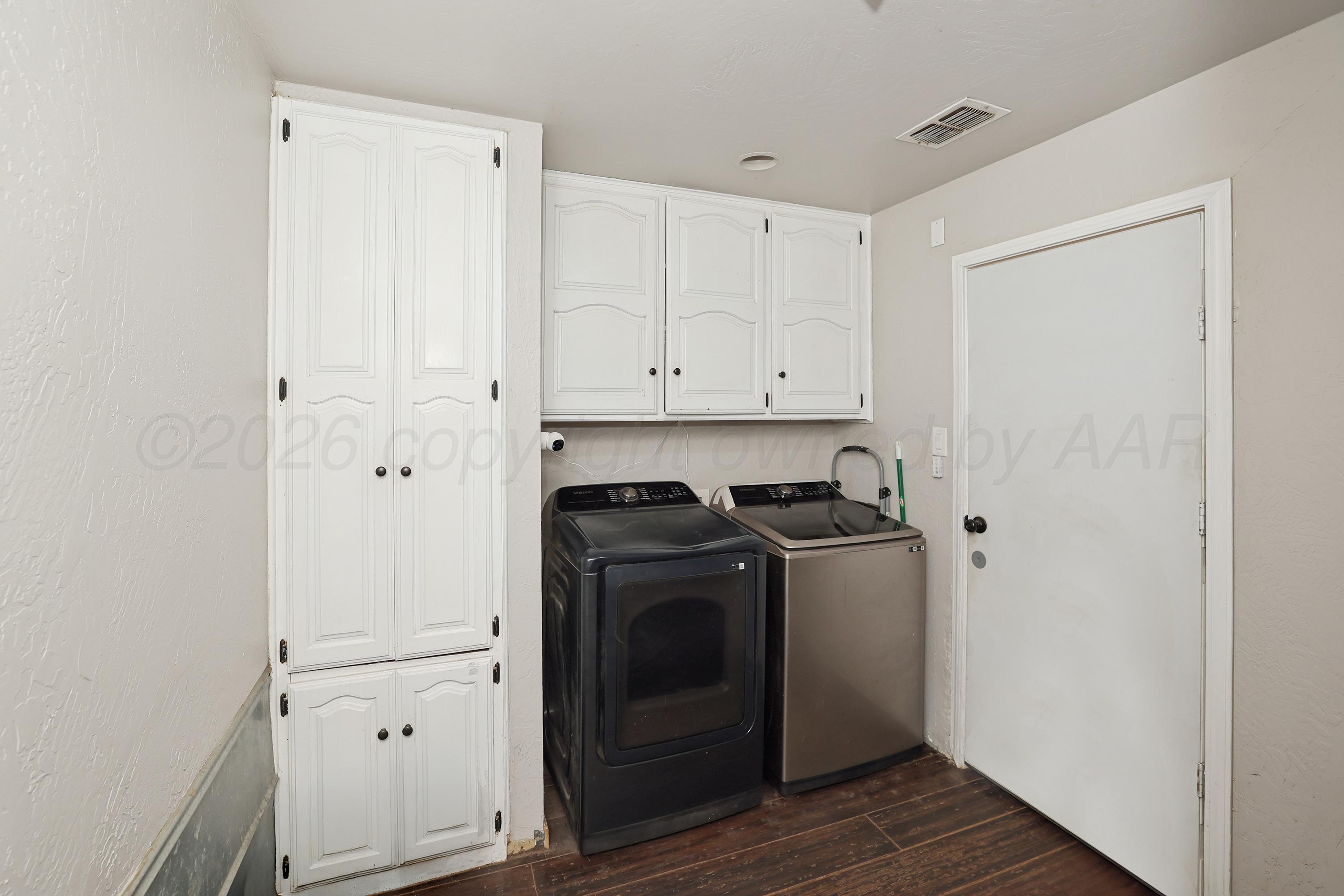 10100 Braden Drive Property Photo 19
