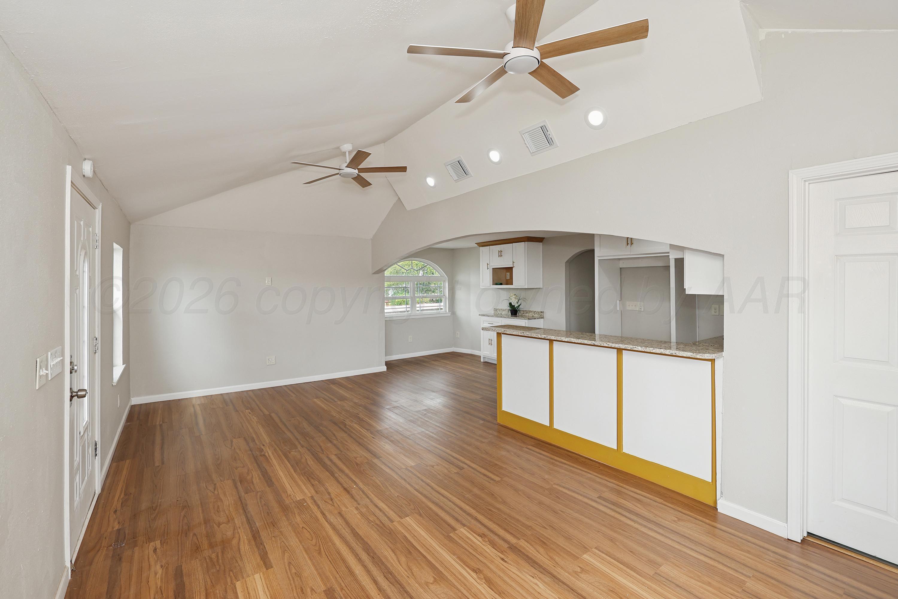 310 N Virginia Street Property Photo 3