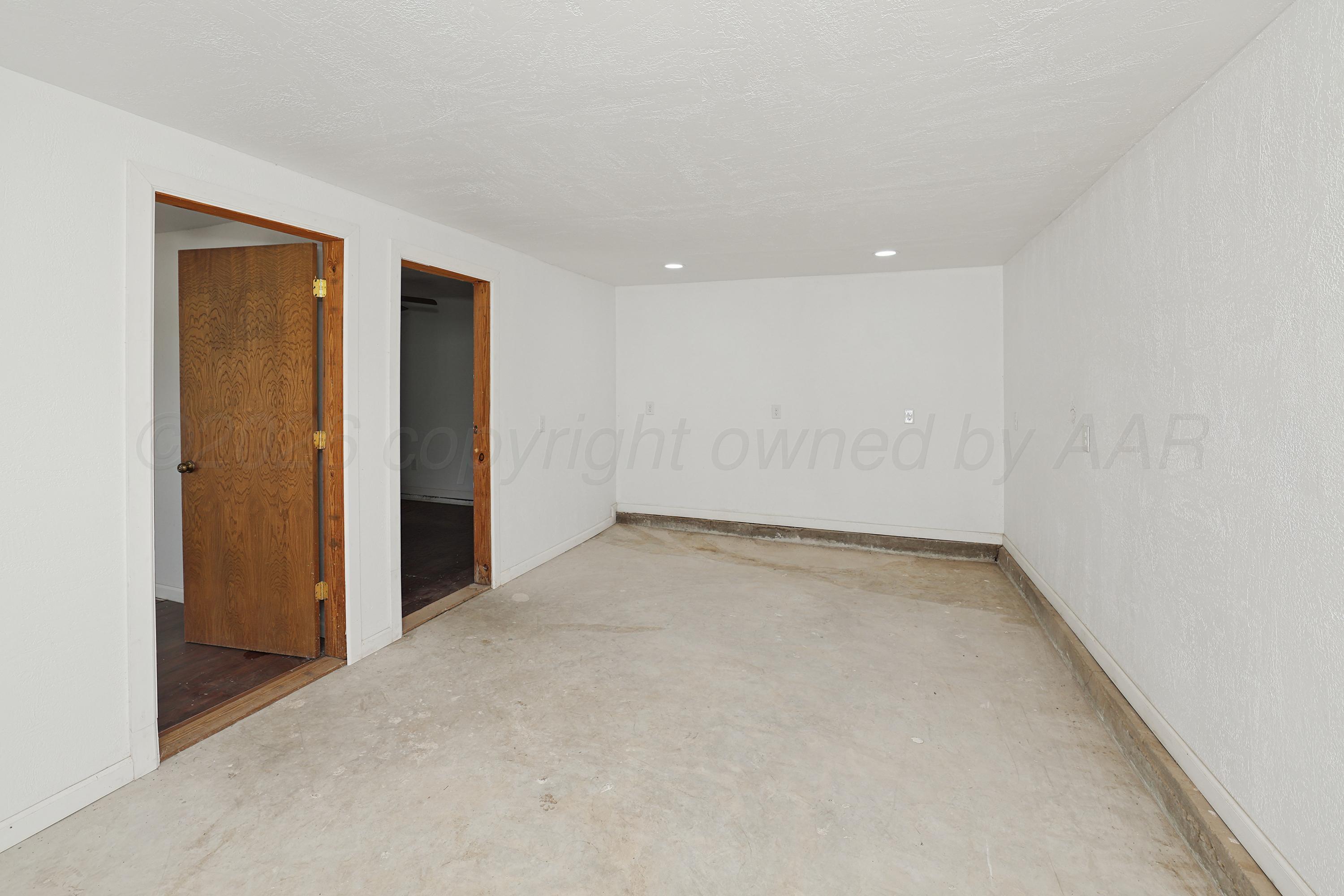 310 N Virginia Street Property Photo 28