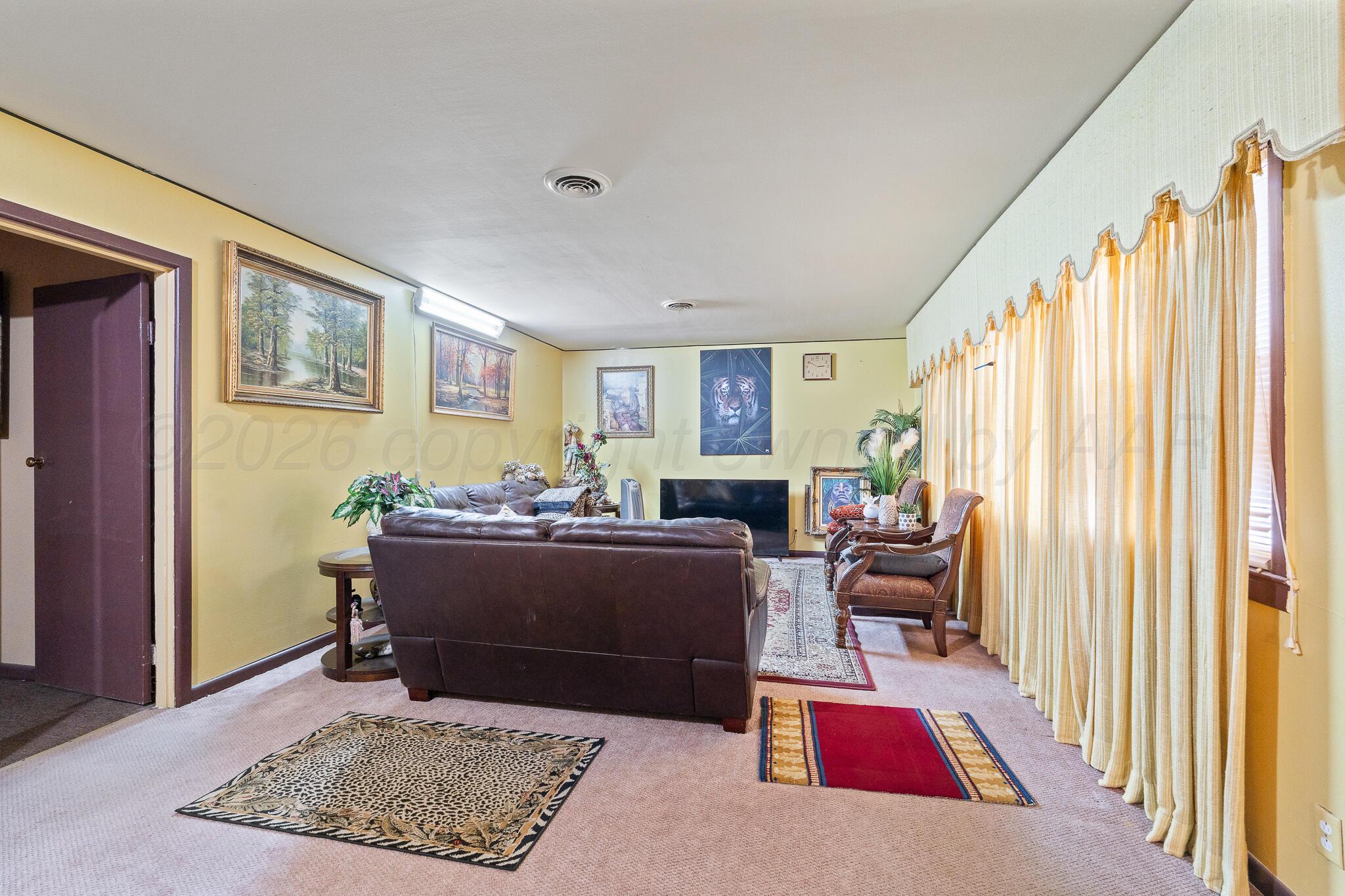 3204 Westhaven Drive Property Photo 2
