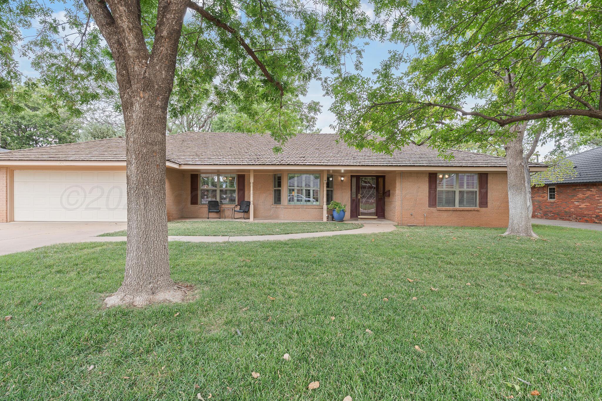 3801 Carlton Drive Property Photo 1