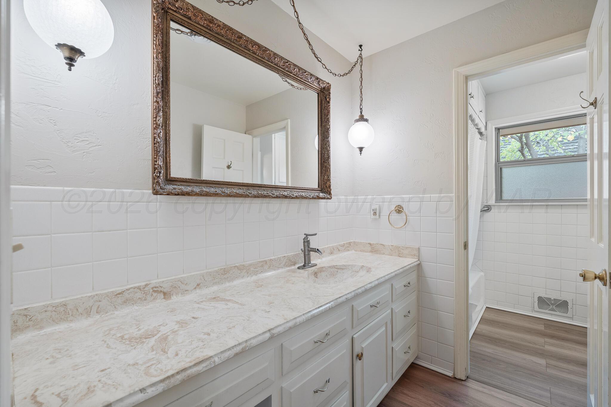 3801 Carlton Drive Property Photo 24