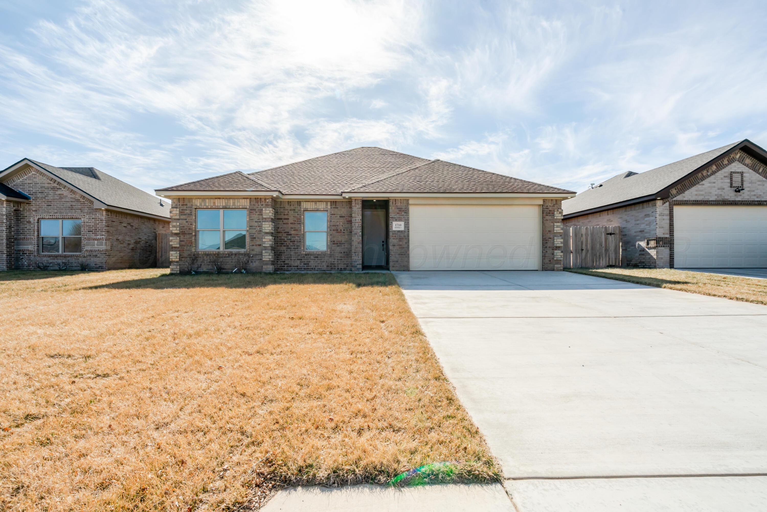 1710 Northridge Street Property Photo 1