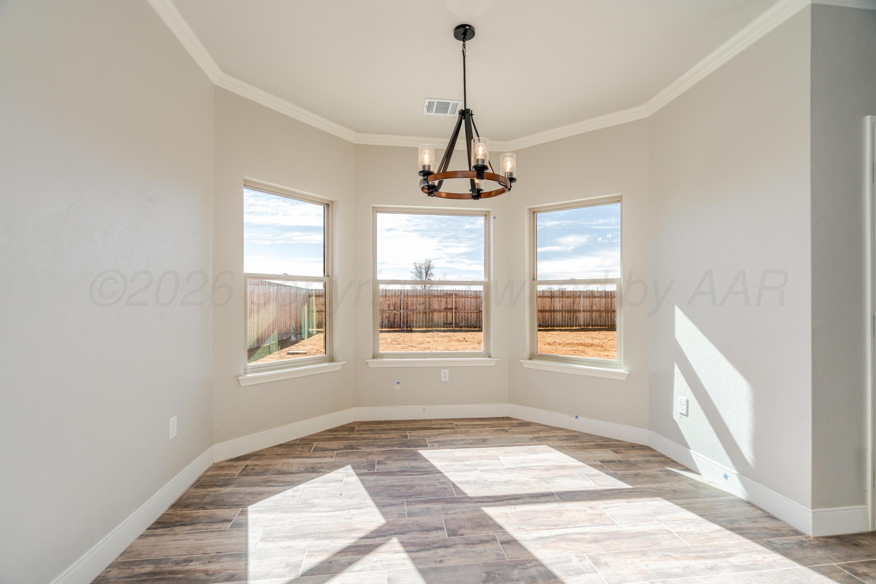 1710 Northridge Street Property Photo 8