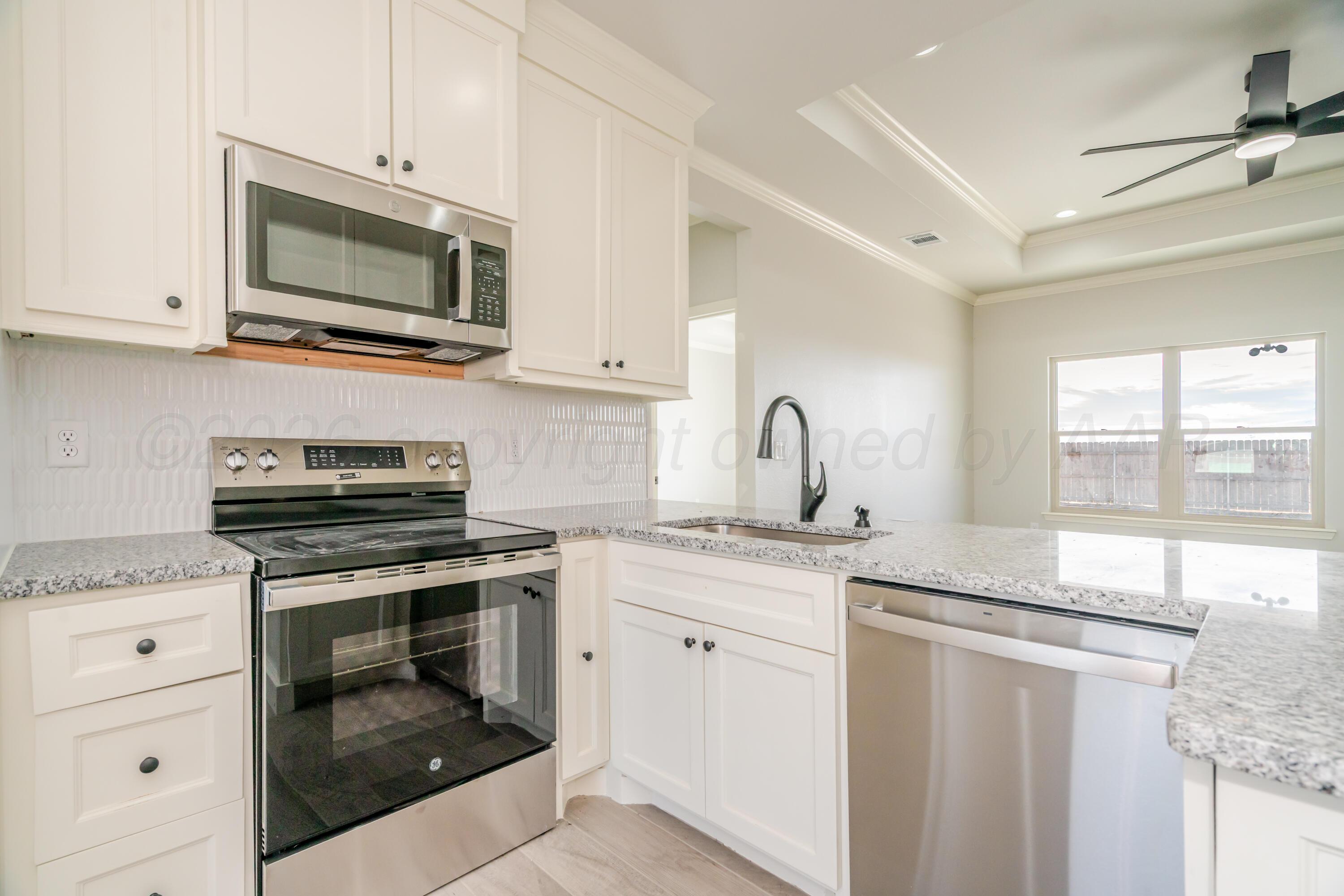 1714 Northridge Street Property Photo 6