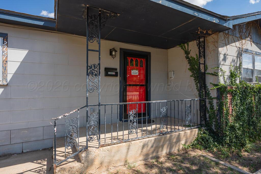 2727 S ROOSEVELT Street Property Photo 1