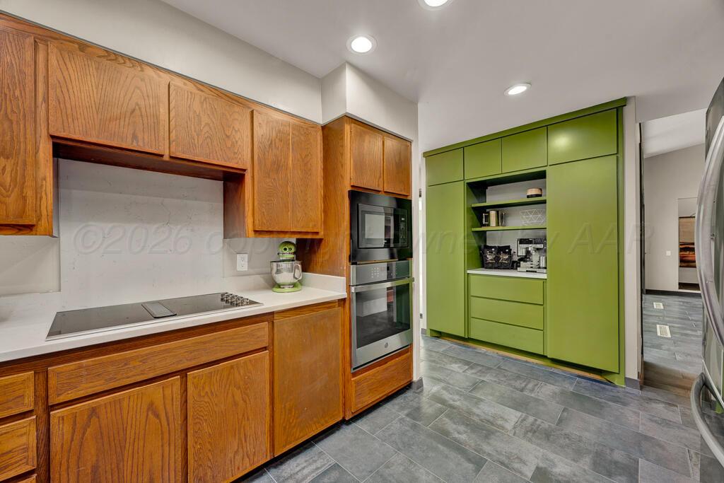 2615 Juniper Drive Property Photo 17