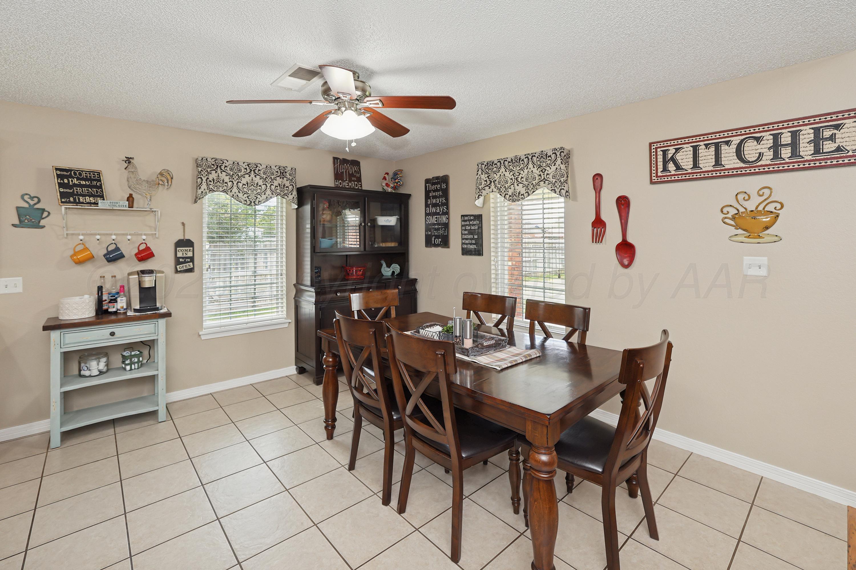 1419 Charles Avenue Property Photo 6