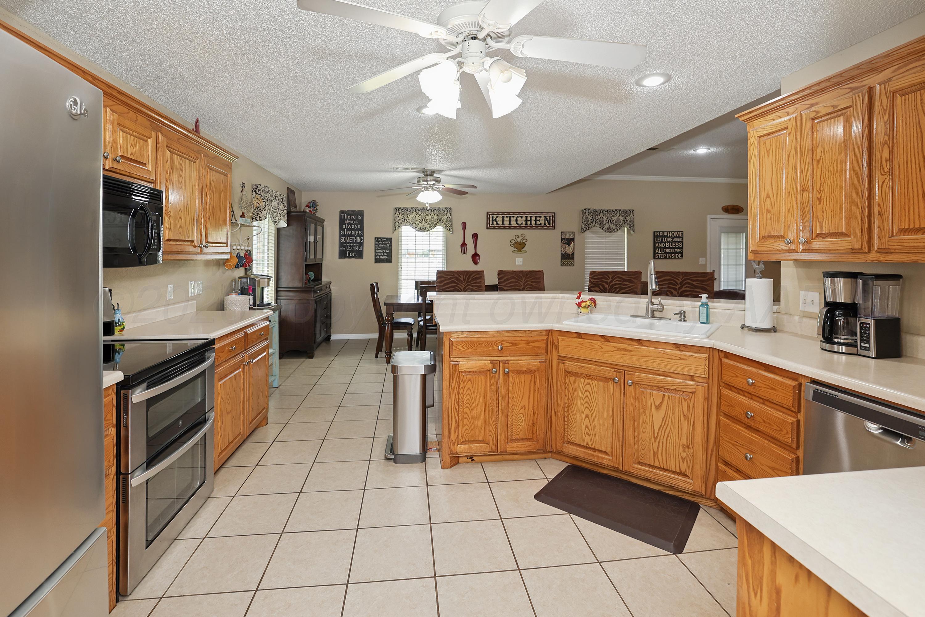 1419 Charles Avenue Property Photo 11