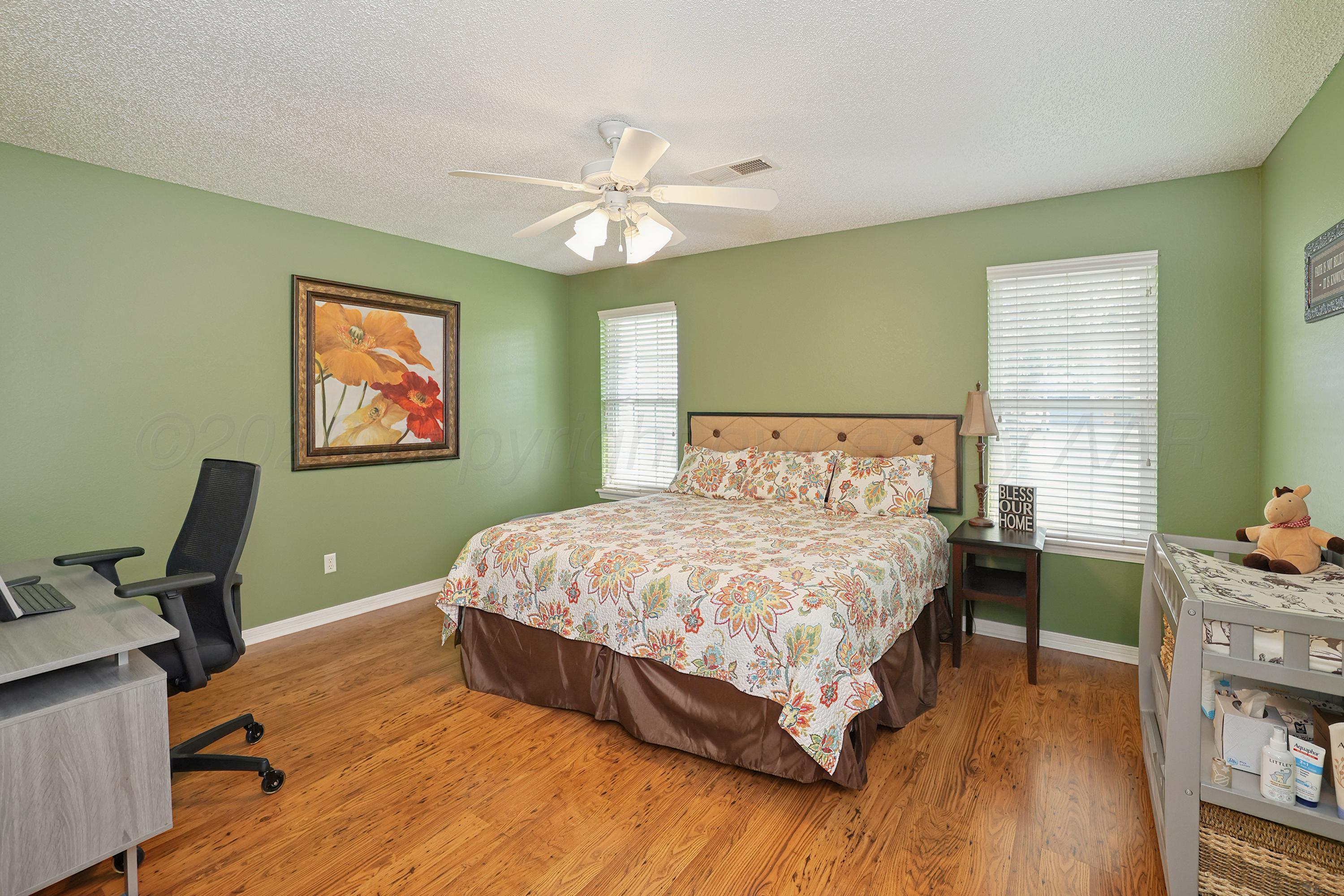 1419 Charles Avenue Property Photo 17