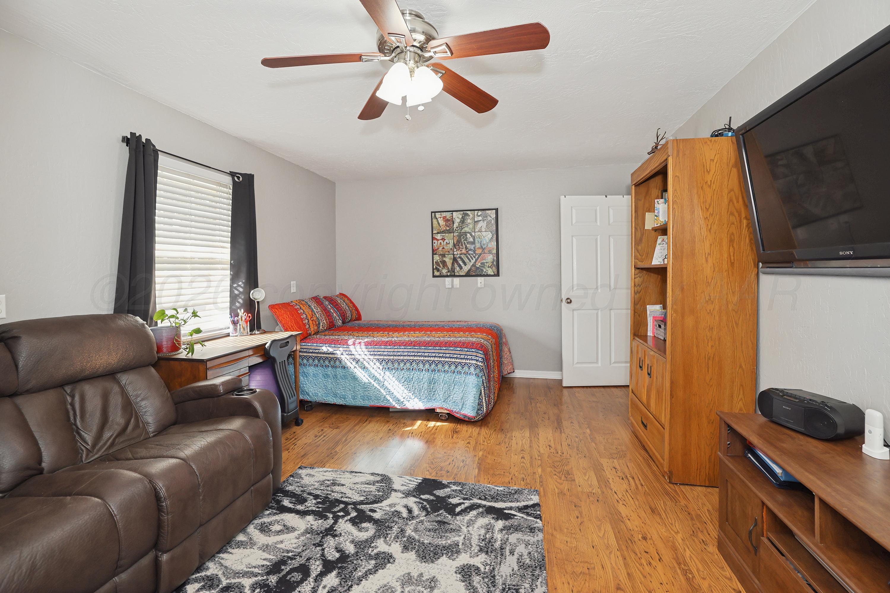 1419 Charles Avenue Property Photo 21