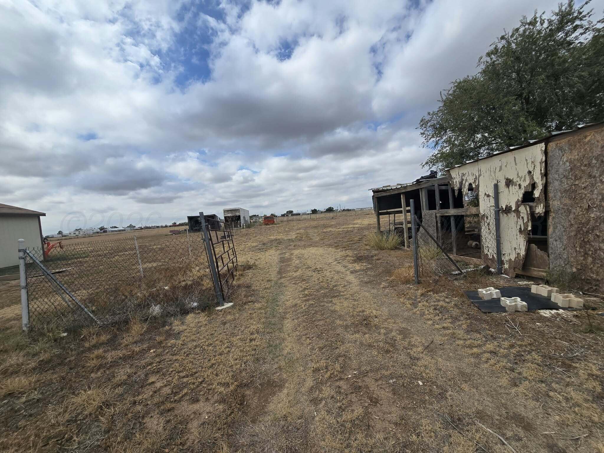 13000 Van Zandt Street Property Photo 4